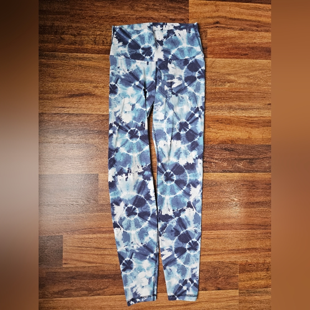 Old Navy Balance Legging Shibori print, size small, GUC